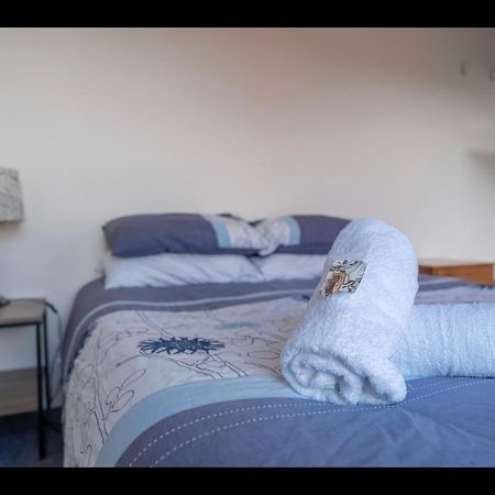 Te Anau Holiday Home - Free Wifi - Free Bikes & Kayaks - Short Walk To Lake & Town - Top Views Экстерьер фото