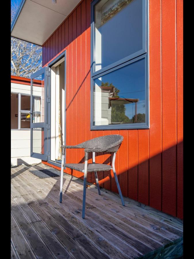 Te Anau Holiday Home - Free Wifi - Free Bikes & Kayaks - Short Walk To Lake & Town - Top Views Экстерьер фото